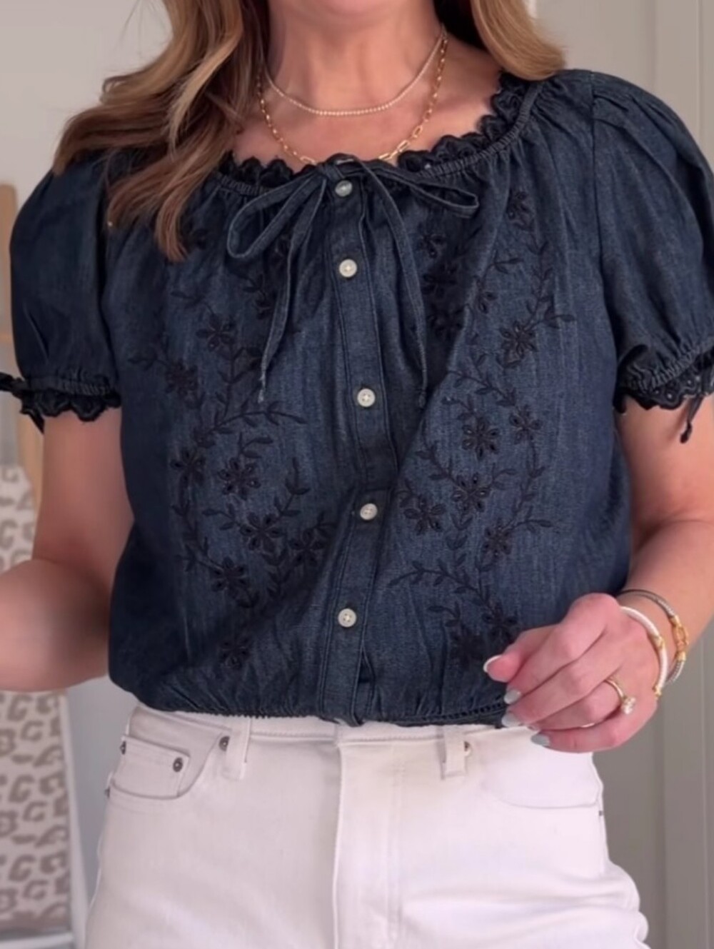 NWT Free Assembly Women's Dark Blue Embroidered Cropped Cotton Top XS - Picture 2 of 11